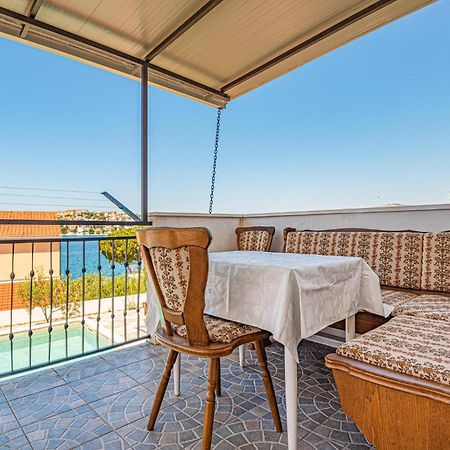 Nice Home In Zatoglav With House Sea View Podglavica Exteriér fotografie