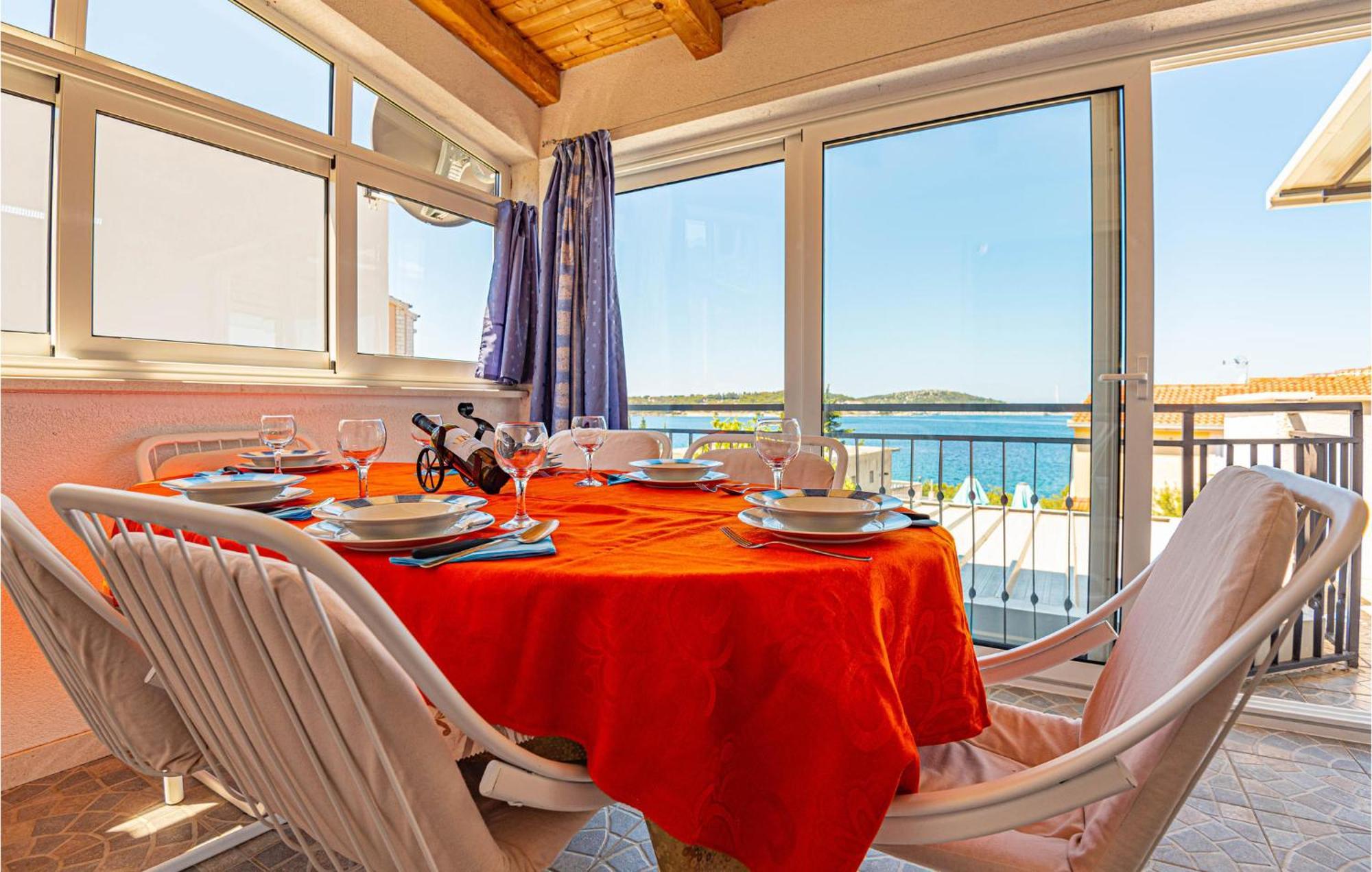 Nice Home In Zatoglav With House Sea View Podglavica Exteriér fotografie