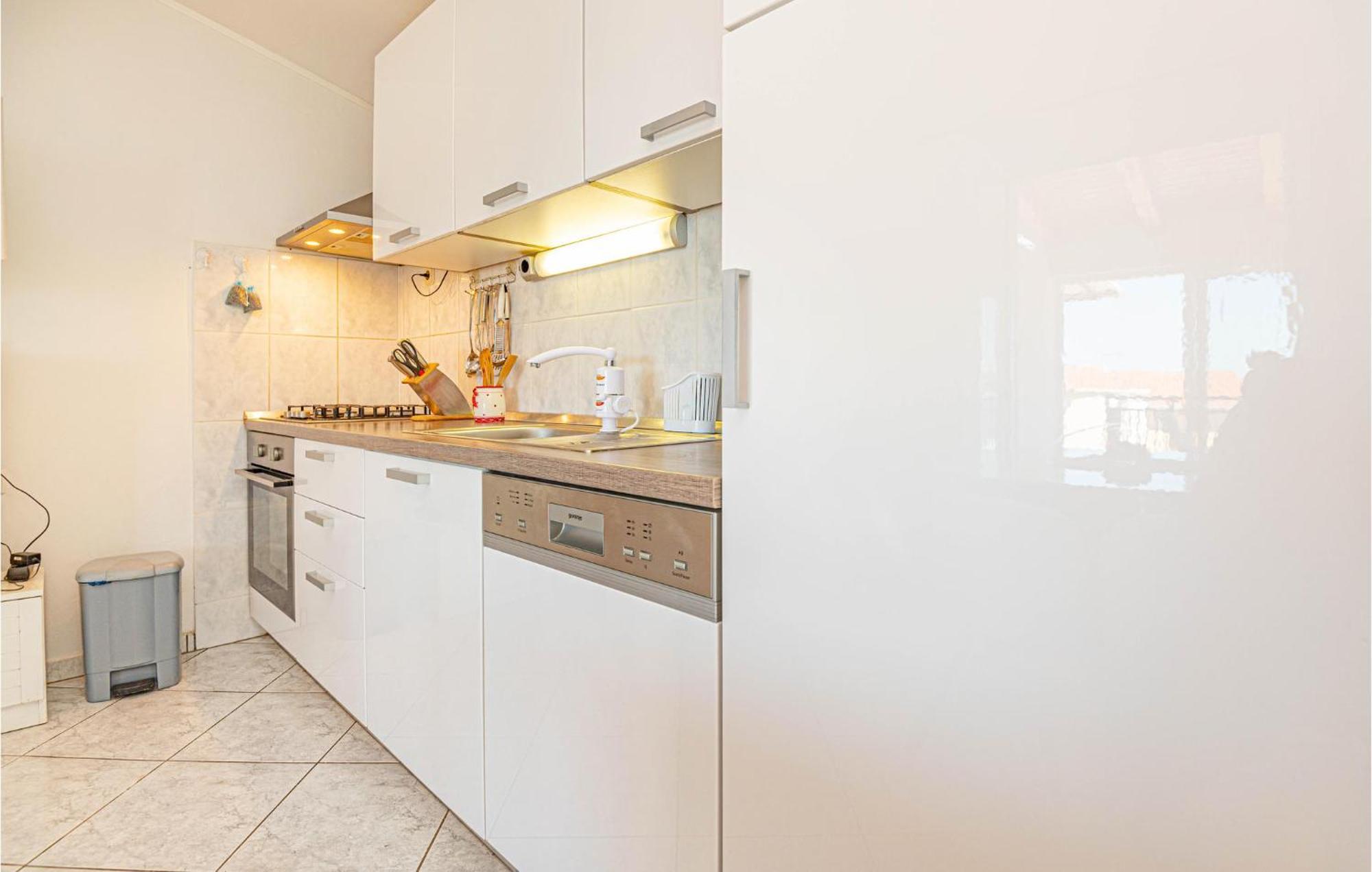 Nice Home In Zatoglav With House Sea View Podglavica Exteriér fotografie