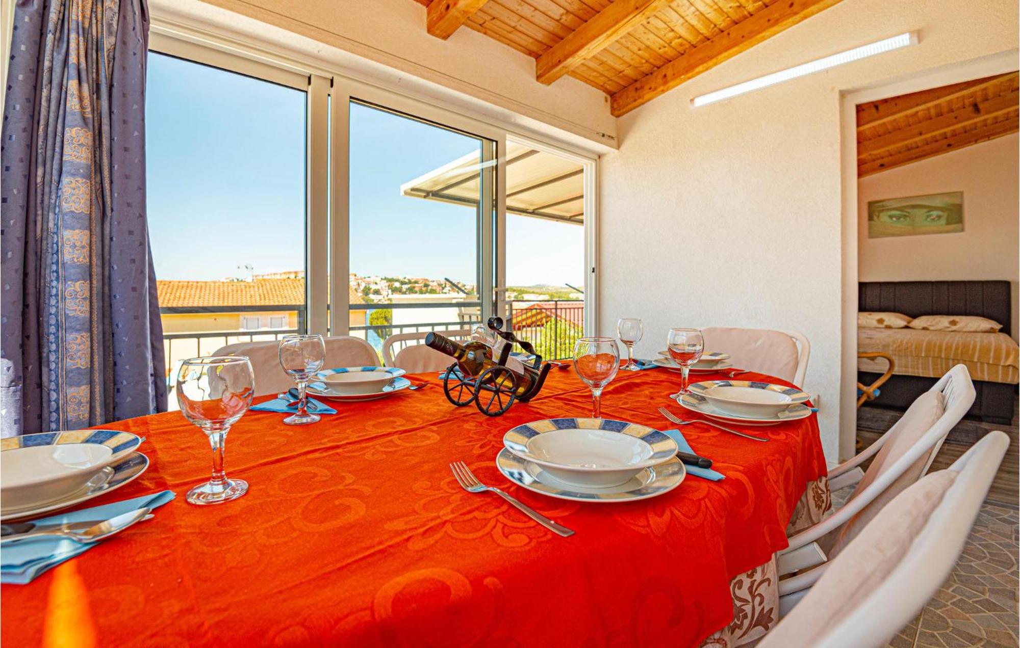 Nice Home In Zatoglav With House Sea View Podglavica Exteriér fotografie